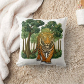 “Wild Tiger in the Forest – Natural Light Jungle D クッション (ブランケット)