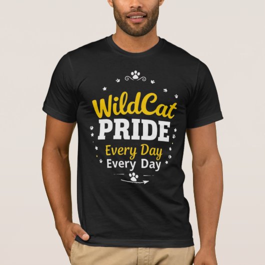 WildCat Pride Every Day T-Shirt  School Spirit  Tシャツ (正面)