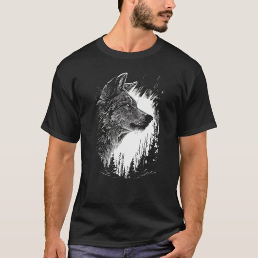 Wilderness Wanderer, Monochrome Wolf in the Night Tシャツ (正面)