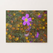 Wildflower Harmony – 紫と金色の花開く ジグソーパズル (横)