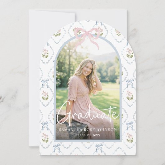 Wildflower Pink Bow Graduation 招待状 (正面)