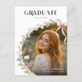 Wildflower Pink Bow Photo Graduation Invitation ポストカード (正面)
