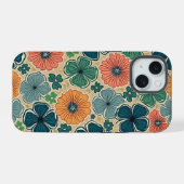 Wildflowers Harmonious Tones iPhone 15ケース (裏面横)