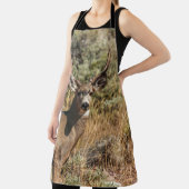 WILDLIFE PHOTOGRAPHY OF BROWN BUCK エプロン (インサイチュ)