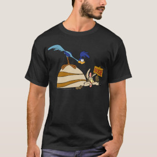 WILE E. COYOTE™とROAD RUNNER™大きい石 Tシャツ