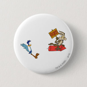WILE E. COYOTE™とROAD RUNNER™ ACMEロケット 缶バッジ