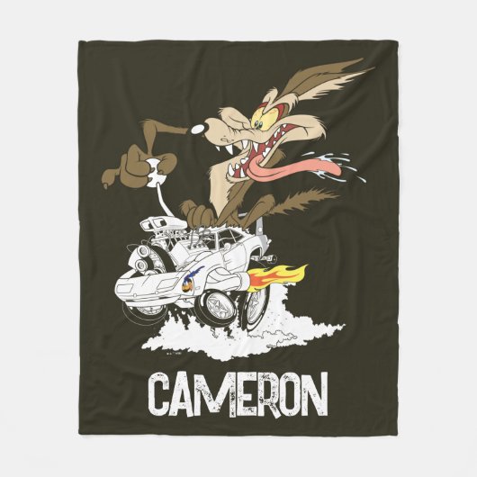 WILE E. COYOTE™ クレイジードライバー フリースブランケット (正面)