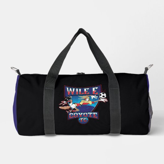 WILE E. COYOTE™ フットボールクラブ バッジ ダッフルバッグ (正面)