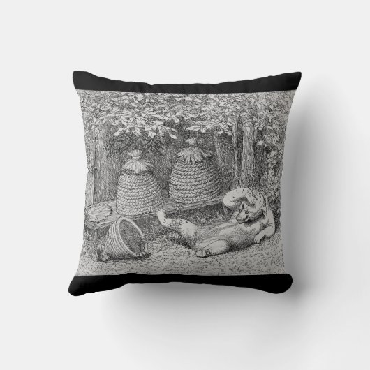 William H. Beard - Bear Stung by Bees クッション (裏面)