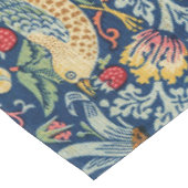 William Morris – イチゴ泥棒 テーブルクロス (アングル)