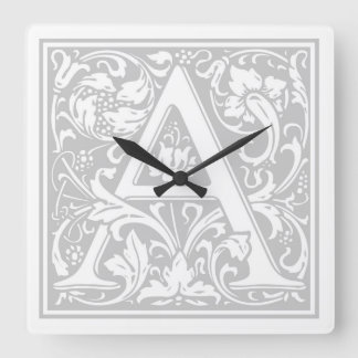William Morris Alphabet "A"正方形の壁時計 スクエア壁時計