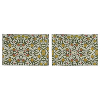 William Morris Beautiful Fruit Foliage Flowers Red 枕カバー