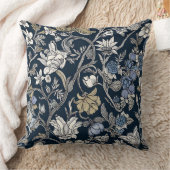 William Morris Botanical Damask Pattern クッション (ブランケット)