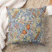 William Morris Gold Lily Victorian Wallpaper クッション (ブランケット)