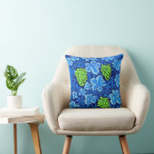 William Morris Grapevine、Cobalt Blue クッション (椅子)