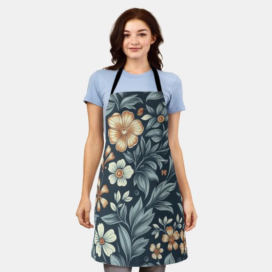 William Morris Inspired Botanical Style Pattern エプロン (着用した状態)