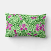 William Morris Irises、Green、Magenta、Orchid ランバークッション (裏面)