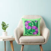William Morris Jacobean, Orchid Purple and Green クッション (椅子)