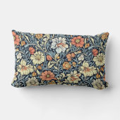 William Morris style floral acanthus pattern ランバークッション (裏面)