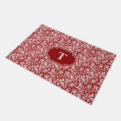 William Morris Thistle Damask、ダークレッド&ホワイト ドアマット (アングル)