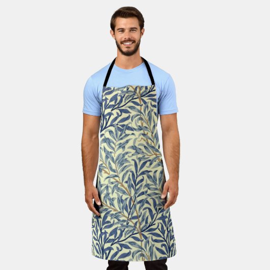 William Morris "Willow Bough" 4 エプロン (着用した状態)