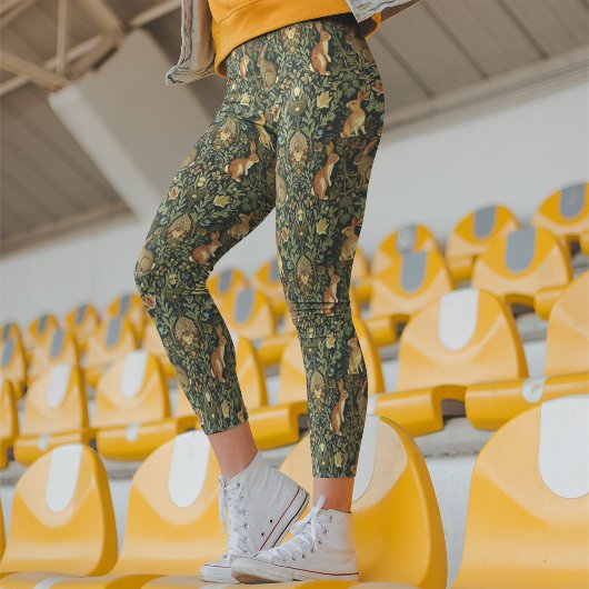 William Morris Woodland Floral Rabbits Christmas レギンス