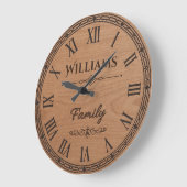 Williams Family Wall Clock – Wooden Style Decor ラージ壁時計 (傾斜)