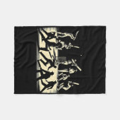 Willow And Leather Legends フリースブランケット (正面(横))