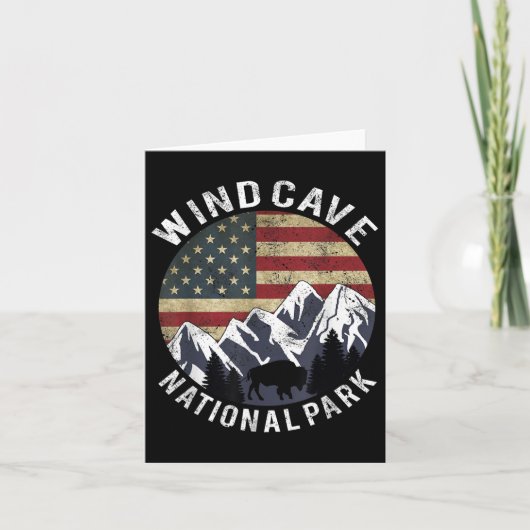 Wind Cave National Park Shirt Camping South Dakota カード (正面)