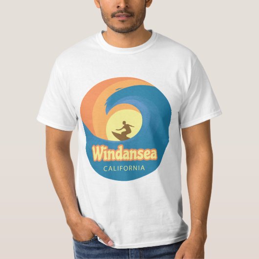 WindanseaカリフォルニアのサーフィンのTシャツ Tシャツ (正面)
