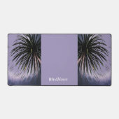Windblownパームツリートロピカルパープルカスタマイズ デスクマット (正面)