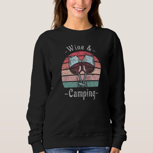 Wine and Camping Graphic Camping Drinking スウェットシャツ (正面)