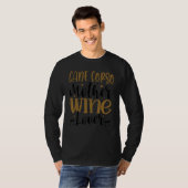 Wine  Cane Corso Mother 1 Tシャツ (正面フル)