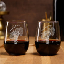 Wine Grapes Etched