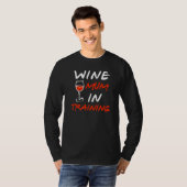 Wine Mom In Training Graphic  Saying   1 Tシャツ (正面フル)