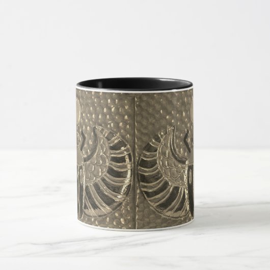 Winged Scarab tile Pattern Mug 2 マグカップ (中央)