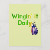 Wingin It Daily Funny Bug Humor ポストカード (正面)