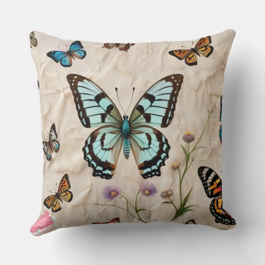 "Wings of Elegance" クッション (裏面)