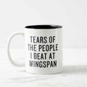 Wingspanでビートした人々の涙おもしろい ツートーンマグカップ (左)