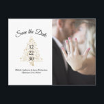 Winter エレガント Weddingの日付写真を保存 案内ポストカード<br><div class="desc">お客様頼は写真、スクリプ結婚ト、ブラック文字とゴールデンスターのクリスマスツリーを含む単にデザインで救、あなたの日を過ごすことができます。写真カスタマイズや写真の日付や名結婚前、場所、メッセージや名前、差出人住所を背面に貼り付けた写真。</div>