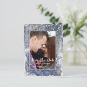 Winter 素朴 Snow Barn Wood Photo Save the Date 案内ポストカード (スタンド正面)