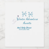 Winter Adventure awaits baby shower blue snowflake ワインラベル (シングルラベル)