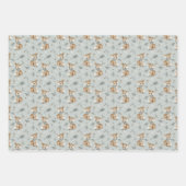 Winter Baby Deer with Earmuffs Snowflakes and Pine ラッピングペーパーシート (正面3)