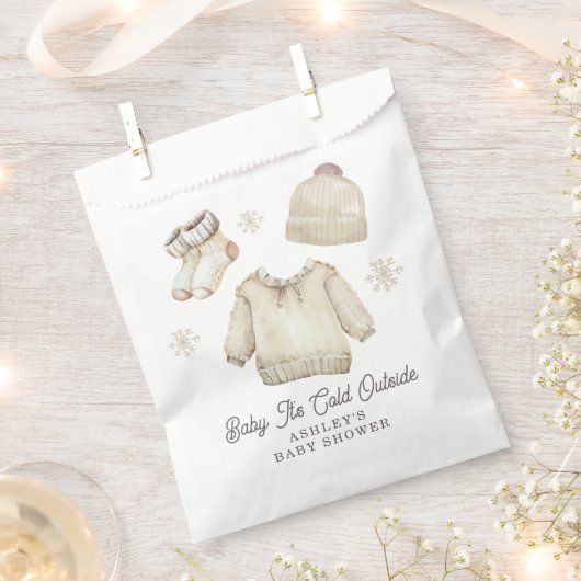 Winter Baby It's Cold Outside Baby Shower Snow フェイバーバッグ (クリップ留めされた状態)