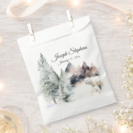 Winter Forest Watercolor Favor Bags フェイバーバッグ (クリップ留めされた状態)
