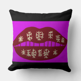 Winter Holiday Smile Throw Pillow クッション
