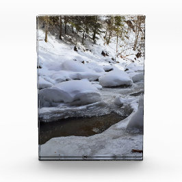 Winter Mountain River – ワイルドネイチャー ルーマニア フォトブロック