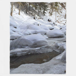 Winter Mountain River – ワイルドネイチャー ルーマニア フリースブランケット