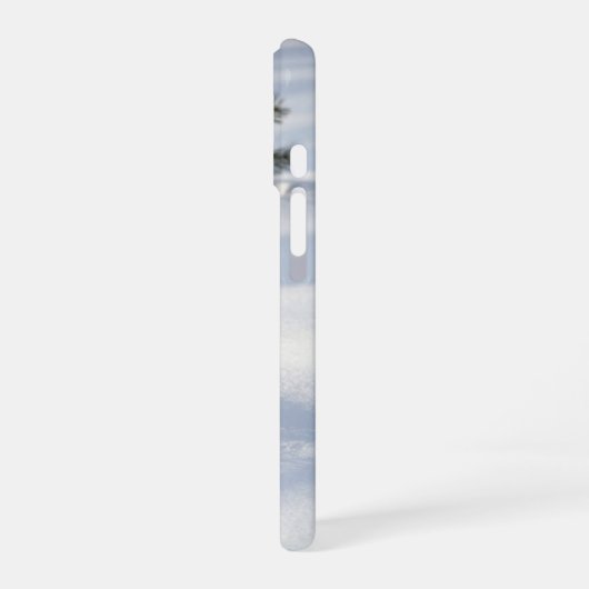 Winter Pine Saplings Deep Snow Phone Case iPhone 16ケース (左側面)