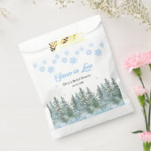 Winter Pine Snow in Love Snowflakes Bridal Shower フェイバーバッグ (封をした状態)
